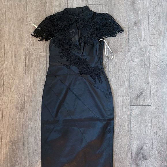 💸SOLD💸 Karen Millen floral applique pencil dress US4 - Picture 2 of 7